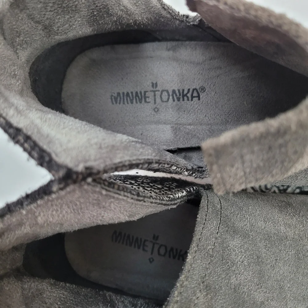 Minnetonka Ankle Boots Womens Grey Suede Woven Block Heel Booties 81045